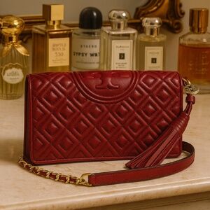 NEW Tory Burch Fleming Red Apple Chain Wallet/Crossbody Bag/Shoulder Bag
